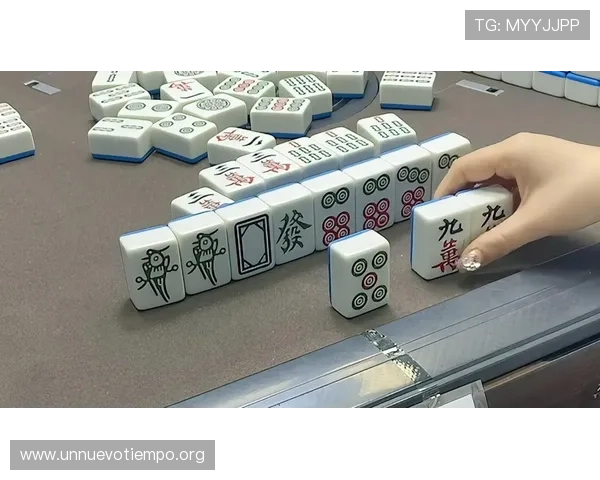 掌握港式梭哈规则的实用技巧让你在激烈的牌局中脱颖而出 掌握港式梭哈规则的实用技巧让你在激烈的牌局中脱颖而出